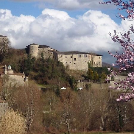 Ai Chiosi Affittacamere Pontremoli Exteriör bild